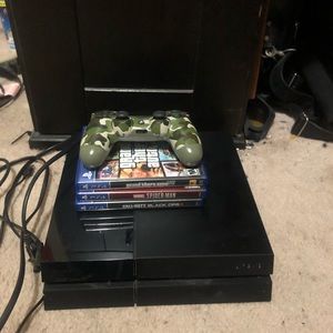 PlayStation 4 with games